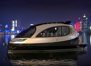 Lazzarini Unveils Jet Capsule LX (2.0), is a Luxurious Mini Yacht