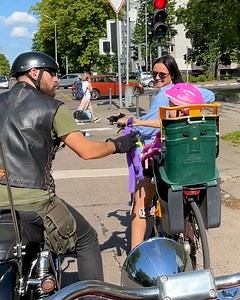 3.8M views · 104K reactions | Bikers Who Set an Example to Learn From | Pretty Makeup | Facebook