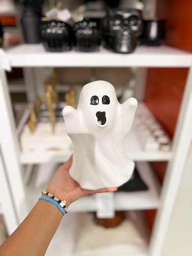 1.2K views · 12 reactions | Ahh! I found it!! New ghost pitcher from Target!! Tap below to shop https://liketk.it/4ha0H #targetfinds #targetstyle #halloweeneveryday #halloweendecor #Halloween #spookyseason #spookydecor #halloweenlife #targethome #targetmom #targetrun #targethalloween | Target Junkie | Facebook