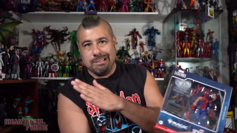 Marvel Legends Spider-Man Battle Damaged Magic the Gathering Wave Hasbro Action Figure Review