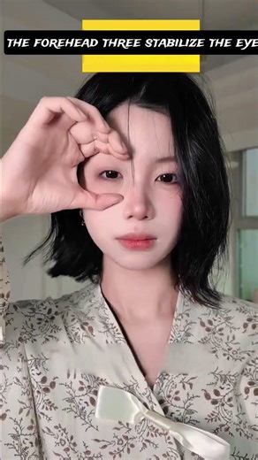 Weak eye muscles? Try daily eye muscle training!#Wellness #TraditionalWellness #Beauty #FacialYoga