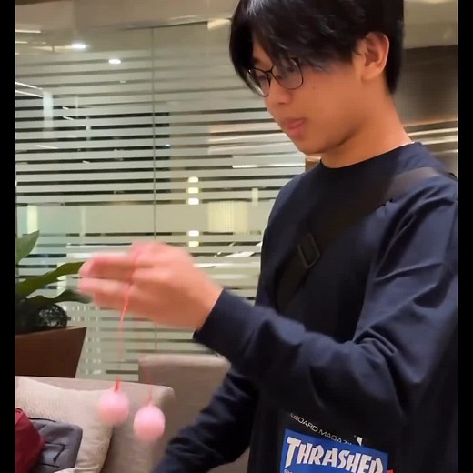 Juggling Tricks with Colorful Balls and Brown Eggs