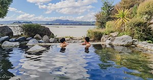 Polynesian Spa Geothermal Hot Springs Admission - Klook New Zealand