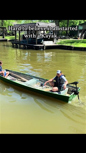 Transforming a Kayak into a Hydrostream Boat