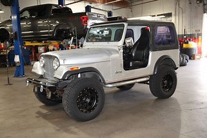 Jeep CJ-7 build basics, Smittybilt Jeep bumpers at 4 Wheel Parts