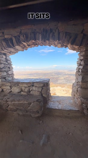 Dobbins Lookout, Phoenix, Arizona #nicolefordphotography #nicoleford #arizona #azlife #ilovearizona #adventure #photooftheday #instagood #explorearizona #landscape #usa #usareels #citylife #city #landscapephotography #visitarizona #ArizonaTravel #arizonaliving #fypageシ #fypシ #explorepage #highlightsシ゚ #phoenix #phoenixAZ #placestovisit #arizonalandscapephotography #downtown | Nicole Ford Photography