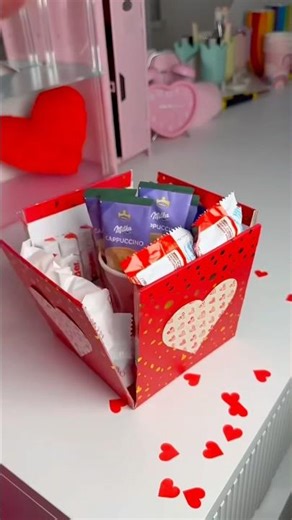 DIY candy gift box idea ❤️ #diy #candy #lifehack #lifehacks
