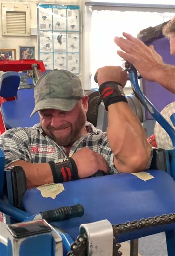 Old School Nautilus Curls with Leroy Davis