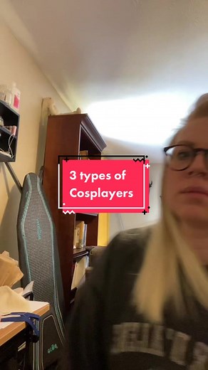 3 Different Cosplayers Showcase Their Talents in Stunning Cosplay Transformations