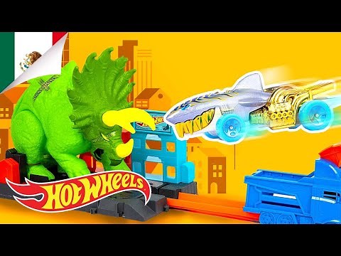 ¡TRICERATOPS y el MEGA GARAGE en HOT WHEELS CITY! 🌆😎 | ‪@HotWheelsEspanol‬