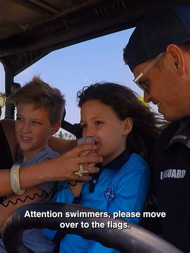 Unforgettable Lifeguard Rescue Moment on Bondi Beach