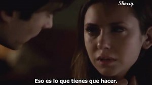 25K views · 190 reactions | "The Vampire Diaries" Está escena fue GENIAL! Mis aplausos para Nina Dobrev (y a los demas también) solo que creo que aquí Ella se lució.! Damon apaga la humanidad de Elena(04x15) | Elena Gilbert | Facebook
