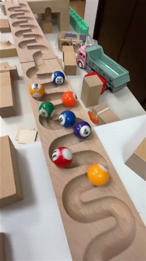 マーブルランレース Trix Track and HABA mixed course Billiard balls 3 #マーブルラン #marblerun #marblesrace #ビー玉転がし