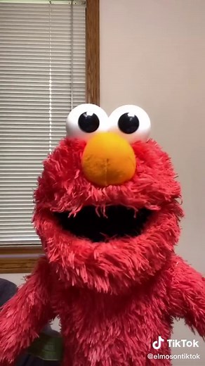 Elmo's Got a Gun: A Hilarious Singing Challenge