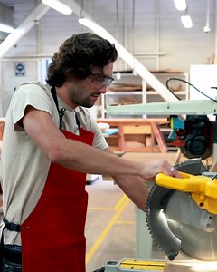 ️Crea objetos estéticos, funcionales, accesibles y sustentables en la Licenciatura en #DiseñoIndustrial. | CENTRO diseño | cine | televisión | Facebook