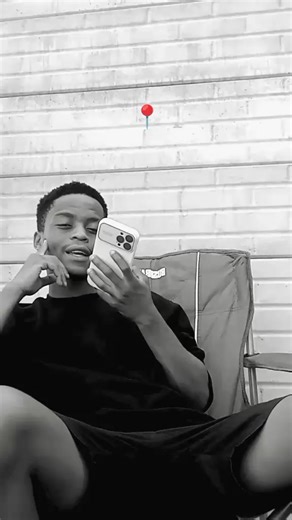 Siri's Humor: Cheer Up with Jokes About Life Changes