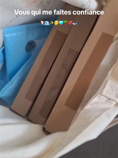 Merci pour cette aventure incroyable 🩵 J'aime trop vous imaginer avec vos bijoux Naticidae 🐚✨️ #bijoux #collier #coquillage #ocean #jewelry #tendance #acierinoxydable #doré #été #summer #faitmain #handmade