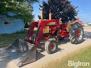 1966 Case 931 2WD Tractor W/Loader | Agriculture