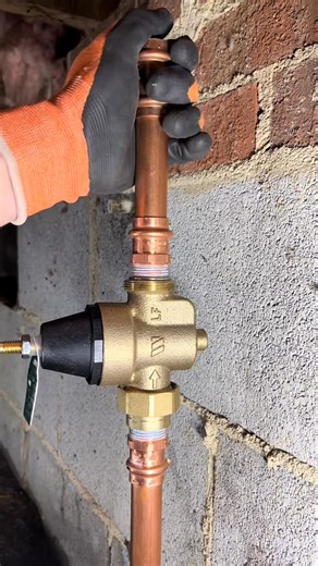 Replacing a Regulator Valve and installing a main ball valve on copper with #milwaukeetool press tool and the hose bib is being moved to a different spot @Milwaukee Tool | Plumb Hero