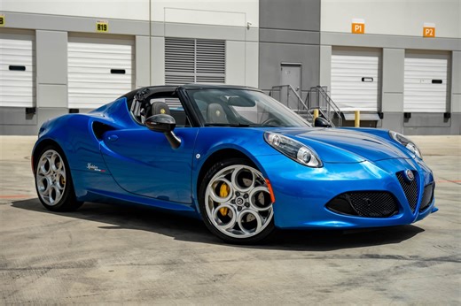 151-Mile 2020 Alfa Romeo 4C Spider Italia