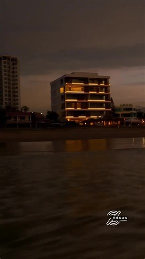 Playa de Punta Blanca, Santa Elena 📌 Ecuador 🇪🇨 Gracias a 📷 @gustavo_guerronc @vogus_film 😊 . #Ecuador #allyouneedisecuador #ecuadorturistico #turismoecuador #turismo #world #travel #southamerica | Mi Ecuador - Turismo