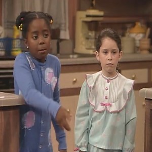 102K views · 3.7K reactions | Rudy invites a friend over for a sleep-over party. Rudy and her friend start the night with arguing. #TheCosbyShow #TheCosbyShowFullSeasons | Sab fade jaan ge reloaded | Facebook