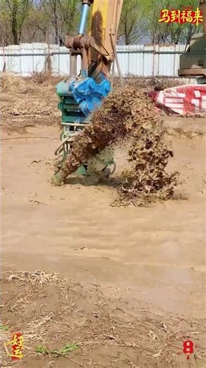 Hydraulic mud pumps have good sealing properties, which can prevent mud from leaking out.