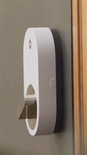 The new Yale Smart Lock has Matter technology built in, powering seamless integration with Google Home and other Matter-certified smart home platforms. This means: ✔️Simplified integration with Google Home and other Matter smart home apps ✔️No modules or bridges are required - the lock connects to your Matter hub ✔️ Faster performance over longer distances ✔️ Lower power consumption with up to 12 months of battery life With Matter technology, users gain greater control, flexibility, and convenie