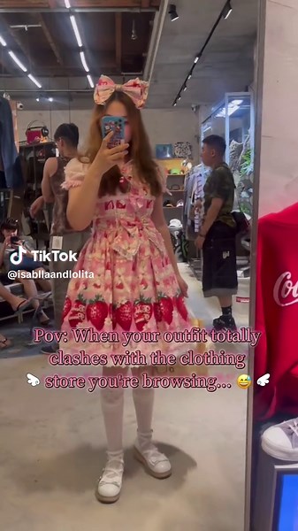 Exploring Lolita Fashion Trends and Outfits