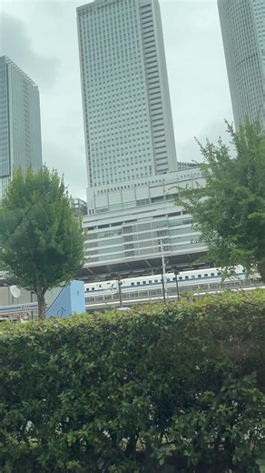 名古屋駅太閤通口は新幹線の玄関口！駅前グルメやホテルが充実し、観光・ビジネスの拠点にも最適。旅の始まりを満喫！ #名古屋駅 #太閤通口 #名古屋観光 #新幹線 #駅前グルメ #旅行 #車窓 #旅