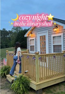 stop scrolling & come escape with me📚⭐️🫶🏼 #booktok #library #bookworm #bookish #booknook