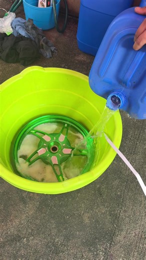 BOMX Paint Remover: Instant Color Removal in 1 Minute