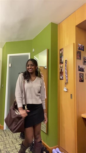 Stylish Library Outfit Ideas for Every Occasion