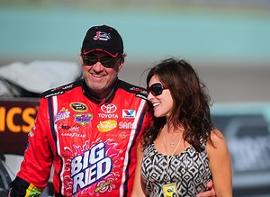 “I want you to quit this job, I’m not comfortable”: Mike Skinner’s wife Angie expresses her emotions about a hotel room conversation with her husband