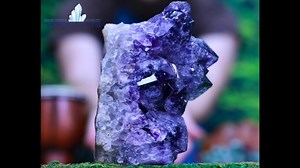 AMETHYST GEODE "RAINBOW DELIGHT" 6.50 RAINBOW PRISMS RARE MINERAL LL-73S Perhaps the most well-known benefit of an amethyst geode is its overwhelming power to calm the mind and relieve anxiety. Amethyst crystals attract positivity and repel negative energy, both in your environment and within yourself. As the negative energy leaches away, feelings of depression, anxiety, fear, and stress will also disappear. https://cosmiccuts.com/collections/free-shipping/products/amethyst-geode-rainbow-delight