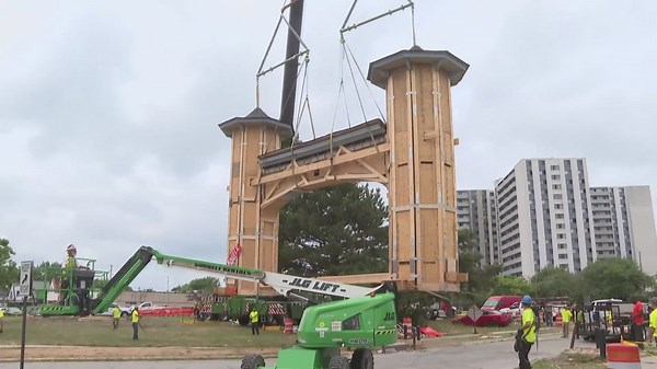 Cleveland's historic Euclid Beach arch moved to a new location to undergo restoration