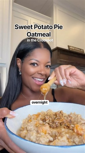 Sweet Potato Pie Oatmeal! It’s easy to make a big batch in the Crockpot! I sweeten it with monkfruit