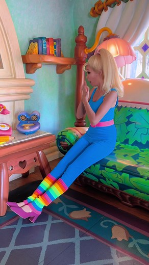 Real Life Barbie Doll in Minnie's House with Cake!