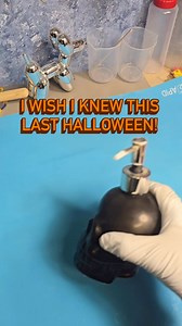 Such a cool and unique DIY Halloween decoration! #hacksandcrafts #Halloween #fblifestyle #halloweendecorations #crafts | Atomic Hacks