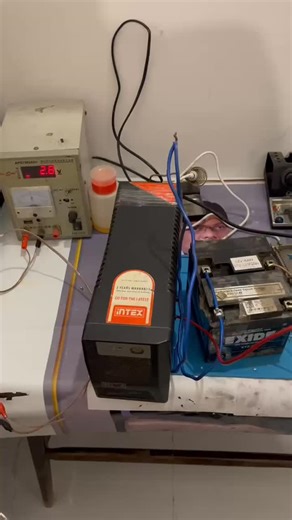 vivek_technician on Instagram: "Bike Battery Charging with Computer Ups || 12V Battery Repair UPS ⚡✅ #bike #bikebattery #12volt #ups"