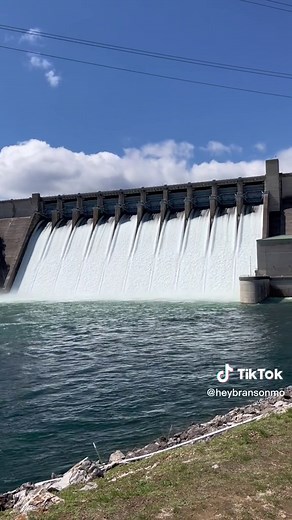 Exploring Table Rock Dam with All Floodgates Open