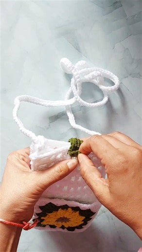 crochet granny Square phone bag ❤️#crochet #easycrochet #diy #phonebag #grannysquare #viral #shorts