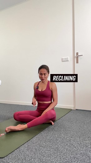Seated Lotus Pose | Try this 👆🏻Practice with a wall สำหรับคนที่มีปัญหาหัวเข่า ลองฝึกกับผนังดูนะคะ | Wahderful Yoga