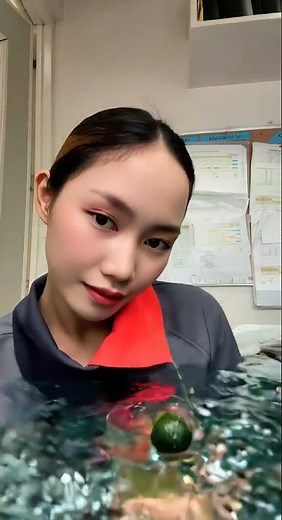 From Human to Mermaid ✨🧜‍♀️ | AI Transformation Trend 🌊💫 #MermaidCore #tiktok