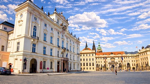 Walking from Prague Castle to Charles Bridge (4K)