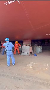 1.7M views · 10K reactions | 1_Launching of the new ship.-Good tools and machinery make work easy #ship #shippingspot #reelviral #fyp #sea #trendingreels | Lina Capitán | Facebook