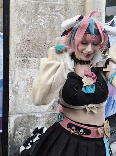 Exploring Varesa's Role in Genshin Impact Cosplay