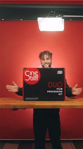 Whether you just unwrapped a JOBO Duo Film Processing Kit this holiday season — or gifted one to a friend or loved one — we put together a new YouTube video to help you take the next steps. Watch as @linusandhiscamera walks through everything that comes in the kit, what each component is used for, some additional items you might find helpful, and how to get started processing your own film at home. 🎞️🧪 If you’re new to at-home development or just want a closer look before diving in, head to ou