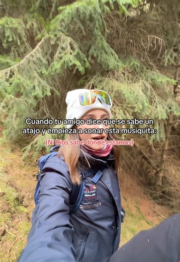 Aconsejamos seguir la ruta del wikiloc 🥲 #ruta #montaña #girona #atajo #humor