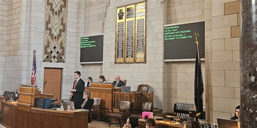Nebraska Legislature begins 60-day session facing $471 million deficit